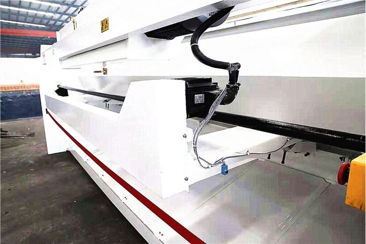 HGWADE-135T/4000 Hydraulic Bending Machine HGWADE-135T/4000 Hydraulic Bending Machine